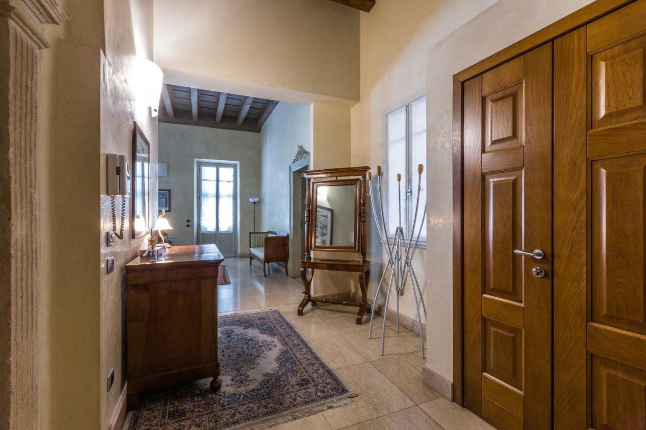 Palazzo Cavalli Pasquini Verona Buitenkant foto